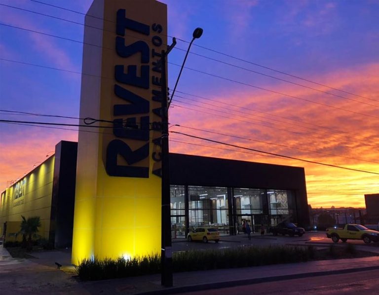 Revestimento-em-ACM-1-min